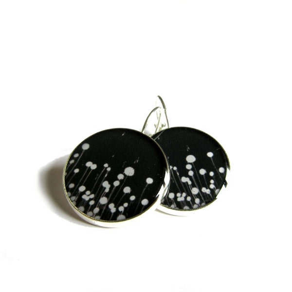 BOUCLES D'OREILLES motifs abstrait blancs, noir, bijoux géométrique, bijoux motif abstrait, motif géométrique, danslairdutemps, cadeau noel