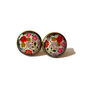 FLOWERS EARRINGS, floral stud earrings, flower posts, spring jewelry, nature, girlfriend gift, teens gift, groovy, hippy, danslairdutemps