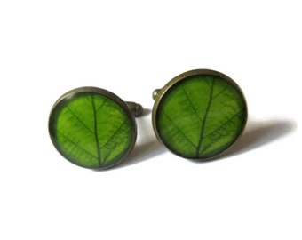 GREEN LEAF CUFFLINKS - men cufflinks - men accessories - gift for men - nature cufflinks - Wedding Cufflink