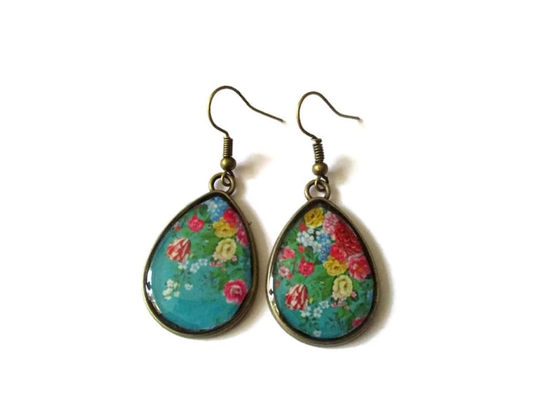 Flower EARRINGS, TEARDROP EARRINGS, Green Jewelry, Flower Jewelry, Fairy Dangle, Spring Style, image 2