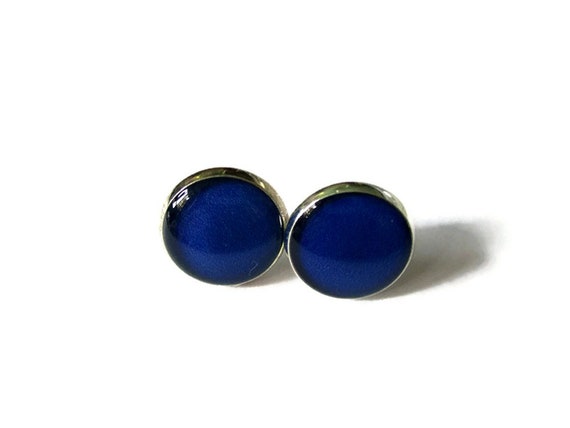 Blue stud earings