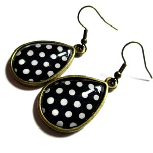 POLKA DOT TEARDROP Earrings, Back and white, Drop Earrings, cabochon Jewelry, Pin up Style, rock earrings, rockabilly