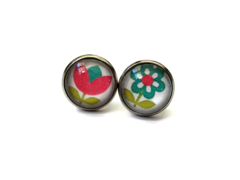 FLORAL earrings, vintage flowers stud earrings, floral jewelry, summer posts, pink, green, girlfriend gift, teens gift for her image 2