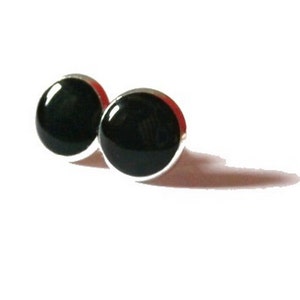 BOUCLES D'OREILLES NOIRES, bijoux noirs, printemps, couleurs, bijoux minimalistes, puces simples, pop, cabochon, danslairdutemps image 2