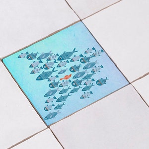 Tile sticker fish school blue!