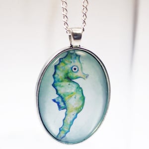 Glass necklace &quot;Atlantis Seahorse&quot; oval, large, silver-colored