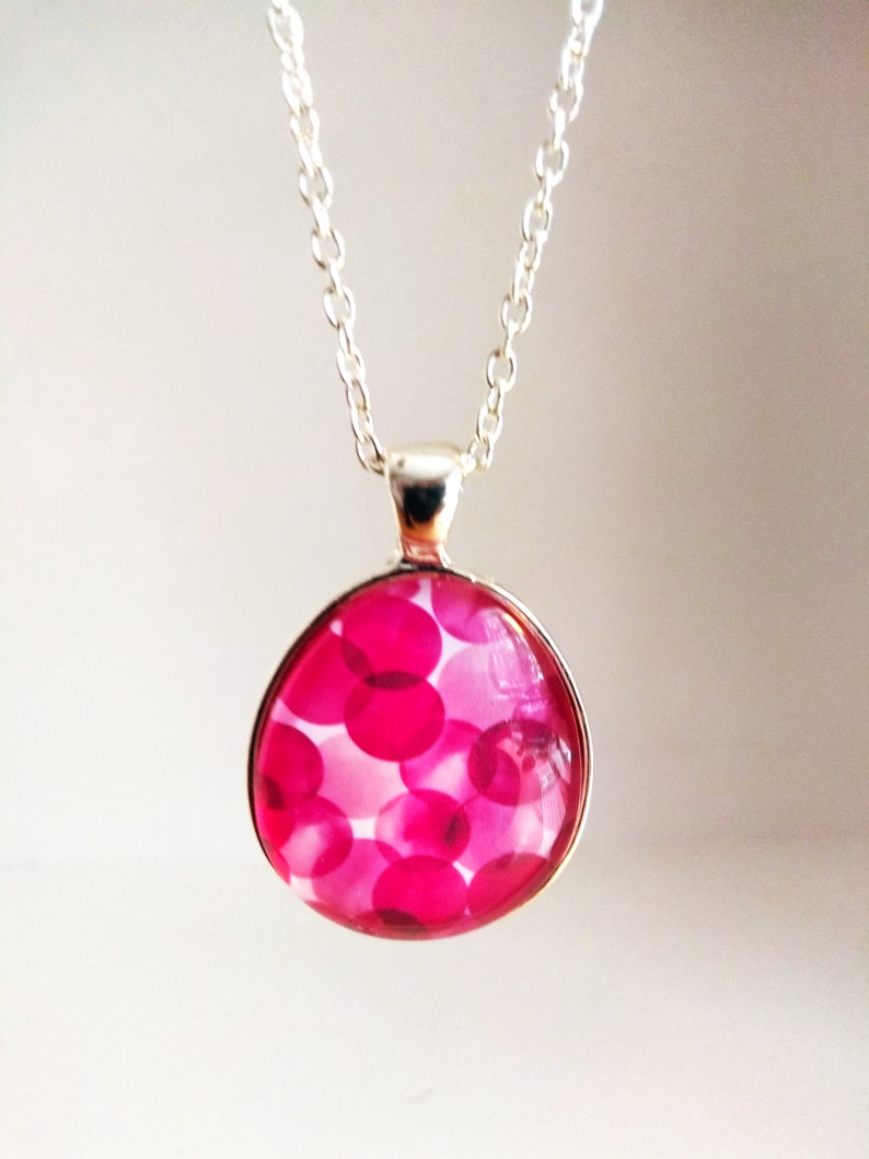 Glass Necklace Pink bubble silver colors image 4