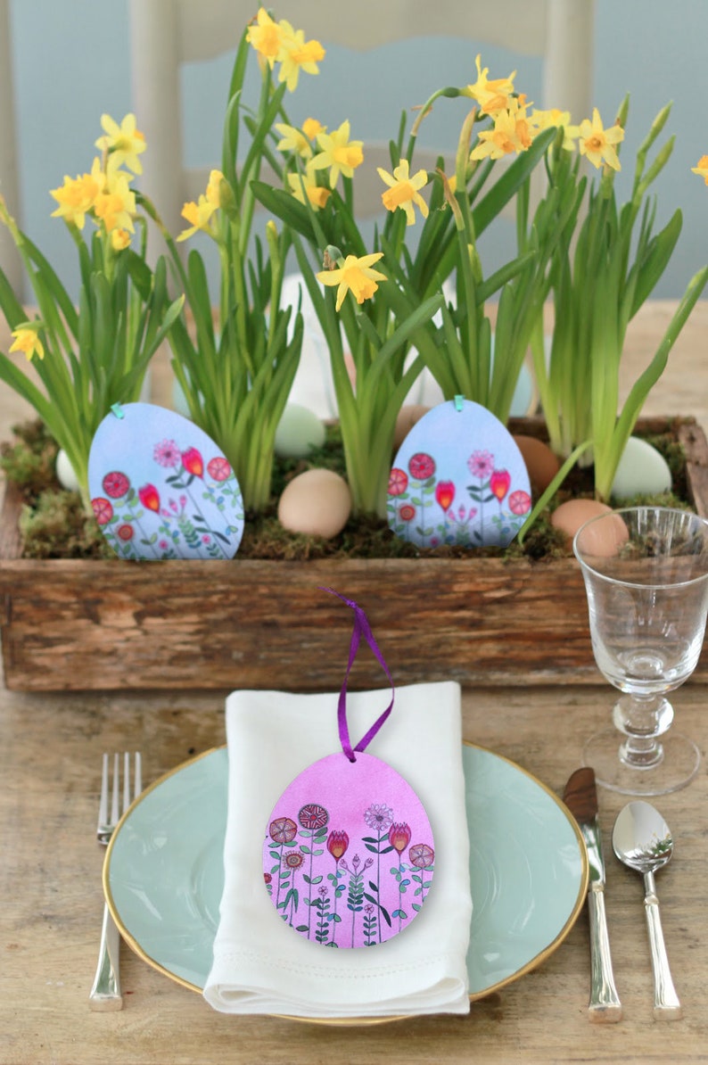 Easter egg pendant flower magic blue image 3