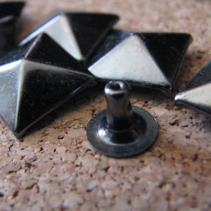 Pyramid Square Rivets, Antique Brass, Nickel, Gun Metal DIY - 6mm, 9mm ...