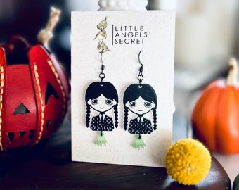 Wednesday Earrings Inspired. Wednesday earrings. Halloween earrings. Día de Muertos. Wednesday Adams Earrings.  Halloween. Glow in the Dark