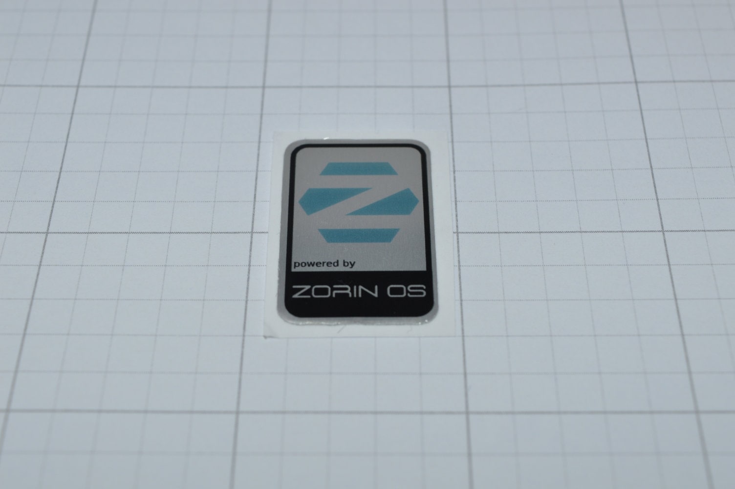 Powered by Zorin OS Linux Metal Decal Sticker Case Computer PC Laptop Badge 