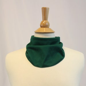 Tracheotomy Green Athletic Mesh Knit Snap-On Neck Scarf for Tracheostomy Cover