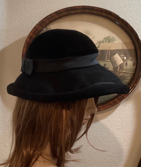 Vintage Ladies Black Felted Bucket Hat-ELEGANCE L… - image 4