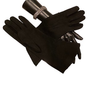Vintage Classic BLACK Dress Gloves-Hand Stitching-Medium Ladies Gloves-Mid Arm Length-Tailored and Flared
