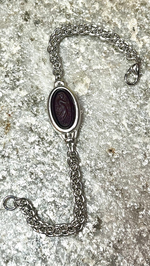 Scaasi Bracelet Female Figure Eggplant/Grape Glas… - image 2