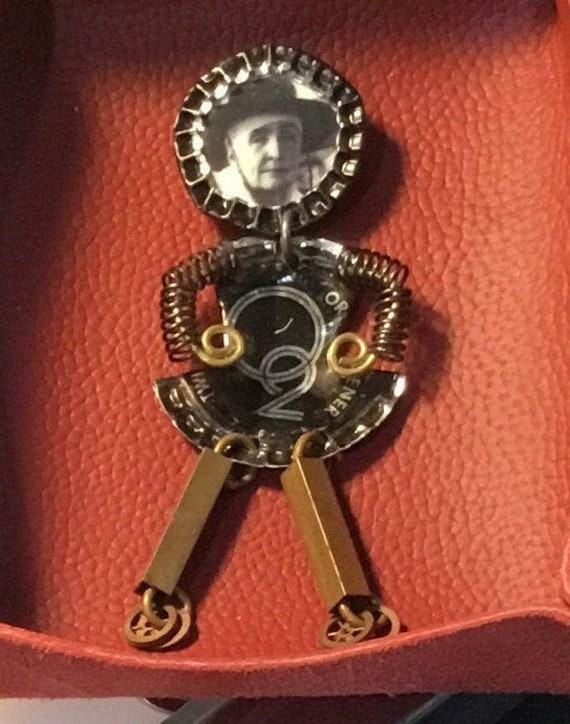 Funky Handmade,UpcYcLed, Articulating Brooch Pin-… - image 8