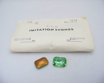 Vintage 10x13mm Peridot Octagon Cab  2/3226