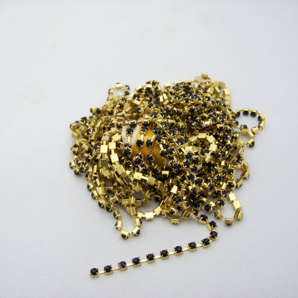 4mm Sapphire and Gold Cup and Chain 5070