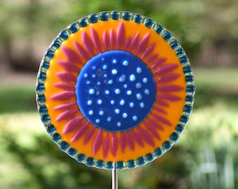 Fused Glass Garden Stake Flower: &quot;Vincent&quot;