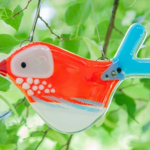 Fused Glass Hanging Garden Bird Art: Variations on &#39;Lucy.&#39;