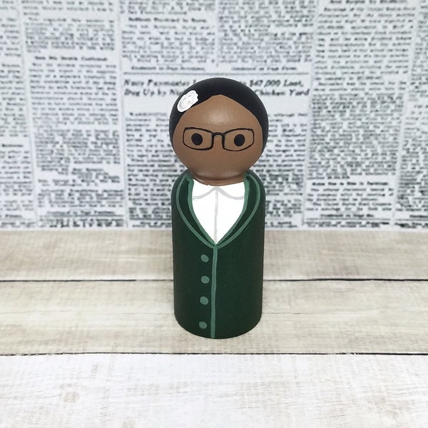 Rosa Parks Wooden Peg Doll Feminist Collectible Figurine Home Decoration Hand Painted Minimalist Art Gift for Men Women Nonbinary