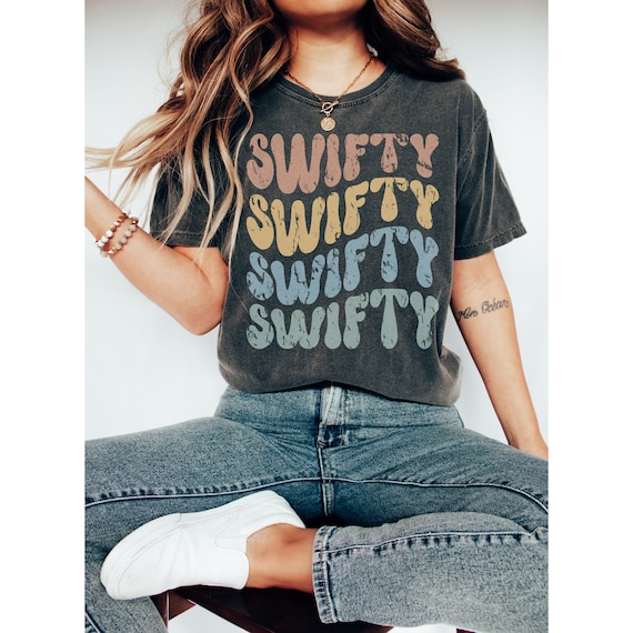Taylor Swiftie Merch, TShirt Eras Tour Outfit, Swifty Shirt Vintage, Swifty  Gifts, Retro Swift Shirt, Gift for Her, Swifty Shirt - Teepanda