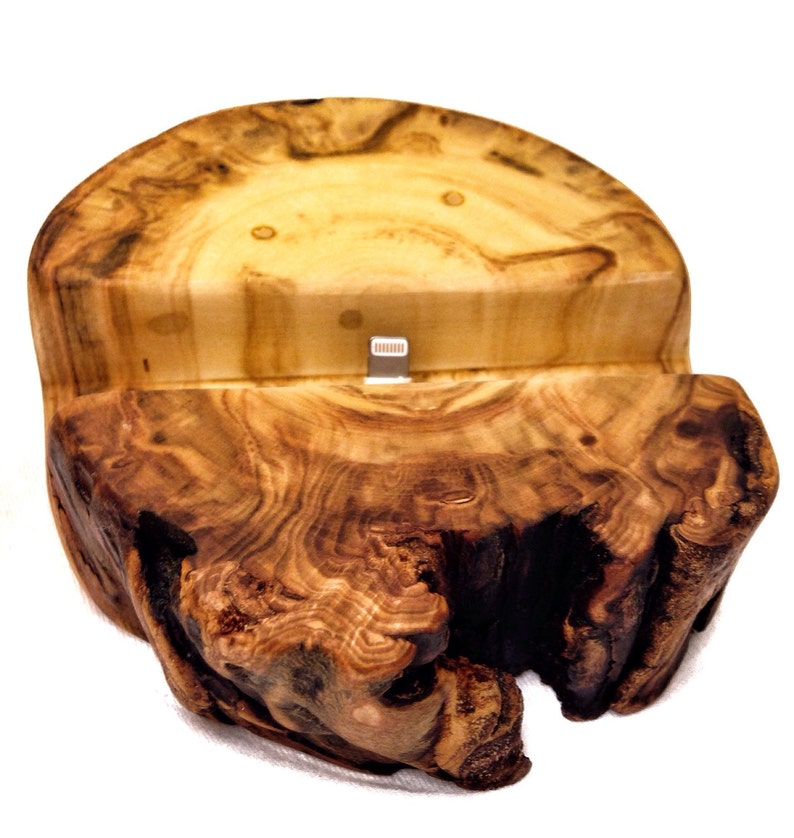 Aspen Log Iphone Stand Gift idea