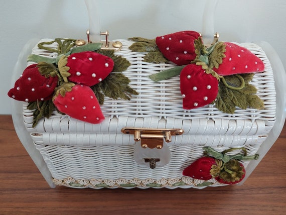 Amazing Vintage 50s 60s Large Novelty Strawberry … - image 2