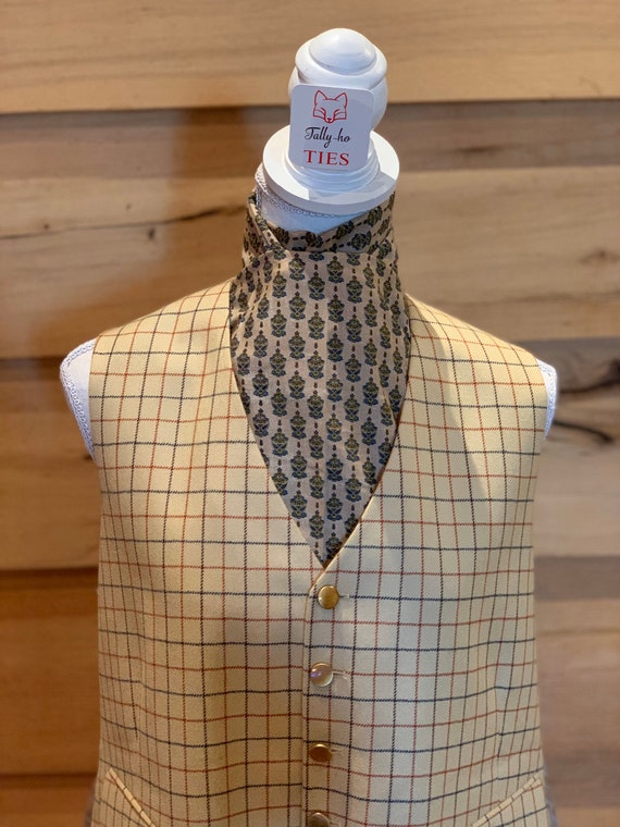 black tie fashion for ladies