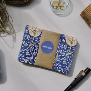 Set of 3 Pocket sketchbooks with floral print | William Morris | Small notebooks with vintage feel — Blue flowers