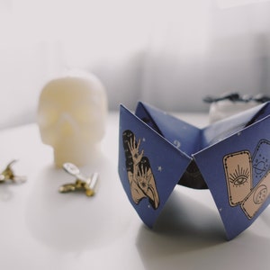 Printable Fortune Teller / Cootie Catcher — Halloween, digital download, DIY Favor, Origami, *Gorgeous Horrors Collection*