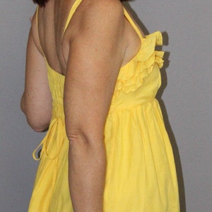 Vintage Summer Dress/Country Dress/Yellow Sundress/Embroidered Sundress/Vintage Peasant Dress/Yellow Summer Dress/Womans Sundress/VI511
