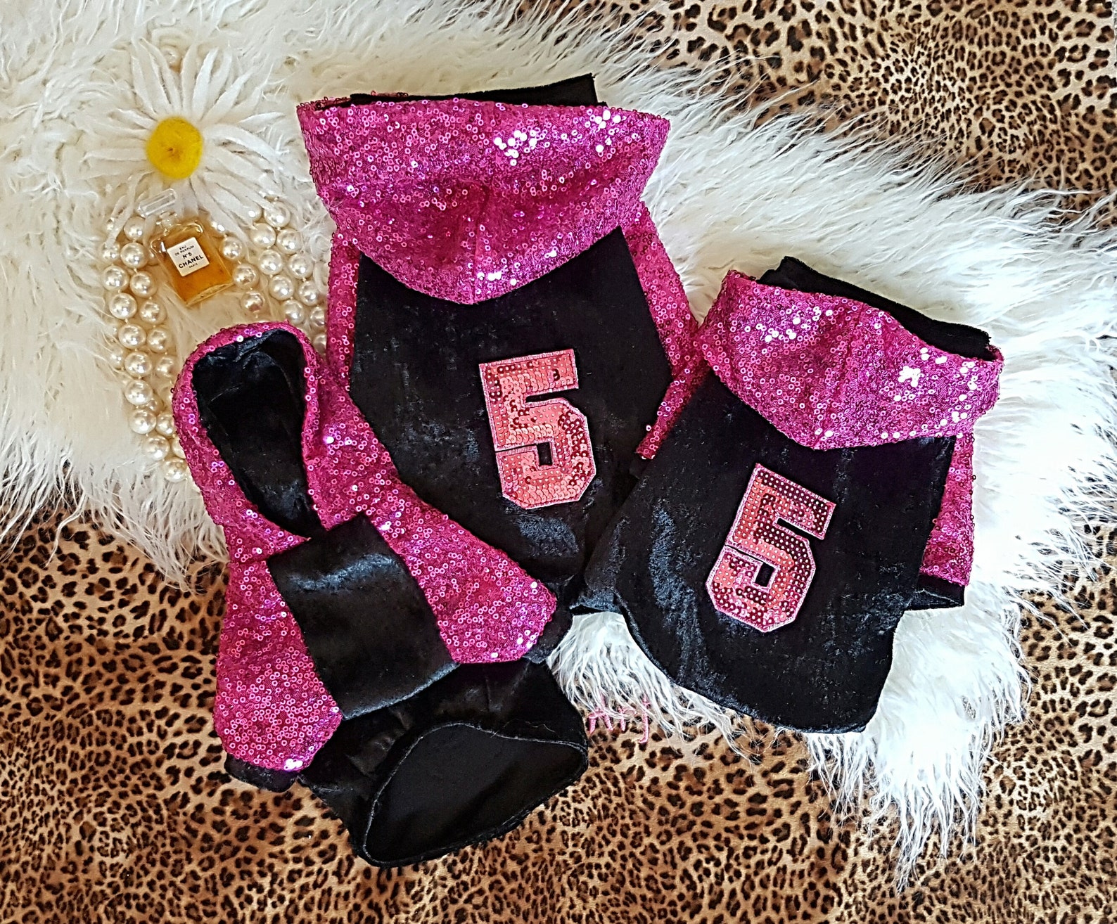 Kleiner Hund schwarz zerkleinert samt/hot pink Etsy