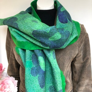 Green felted silk scarf. Nunofelt handmade shawl for women. image 3