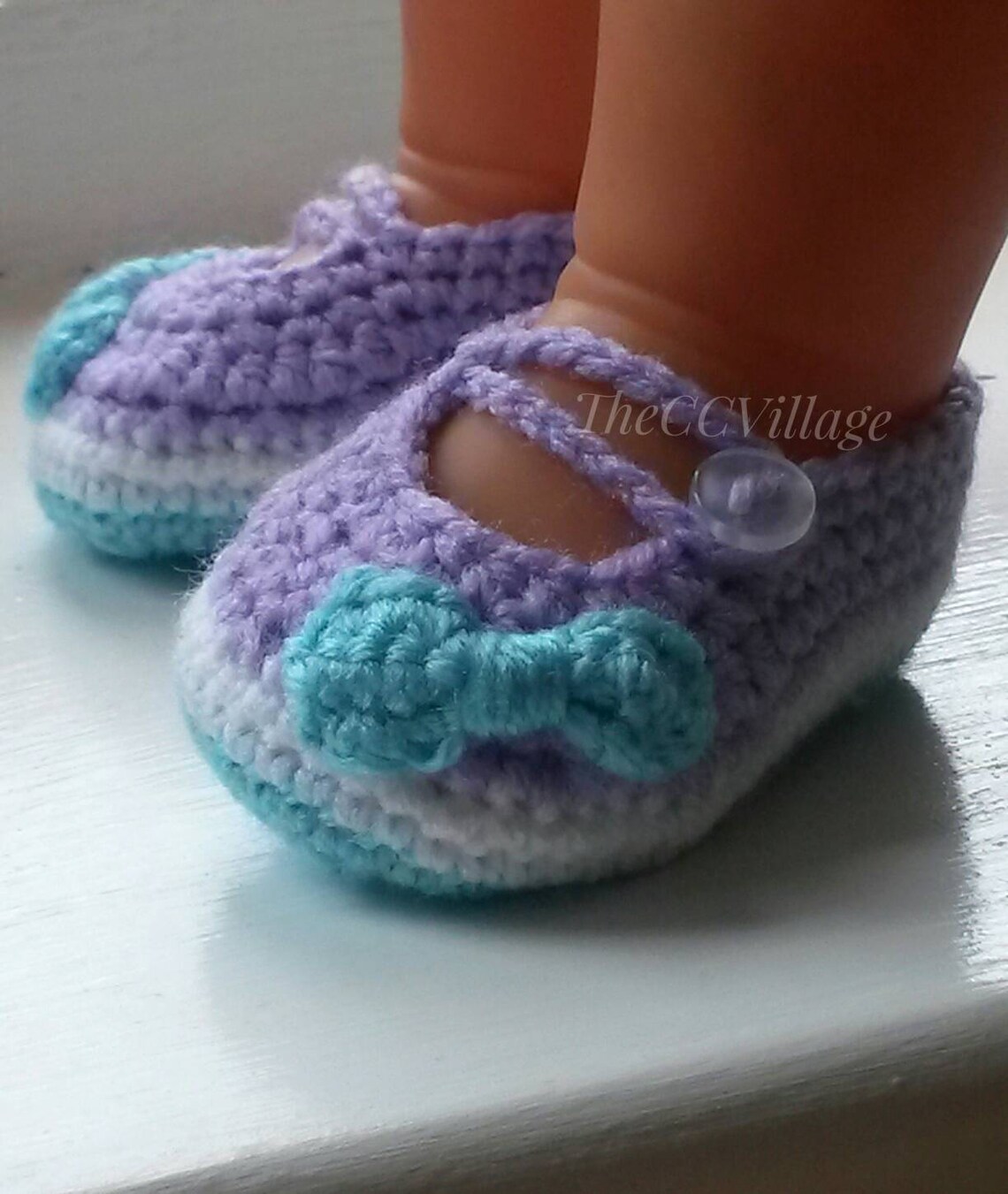 Colorful crochet baby girl shoes with a nice bow Newborn Etsy
