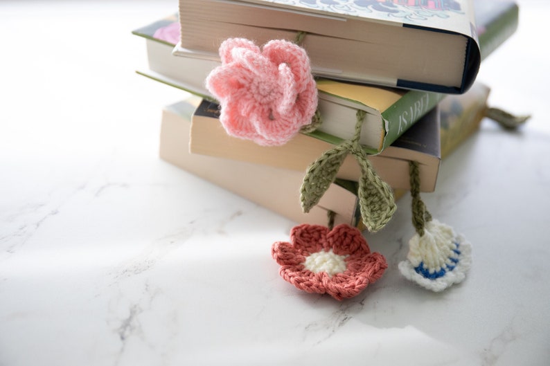 Crochet Flower Bookmarks // Choose Your Flower image 2