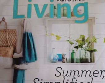 Martha Steuert Living August 2010 pre owned magazine