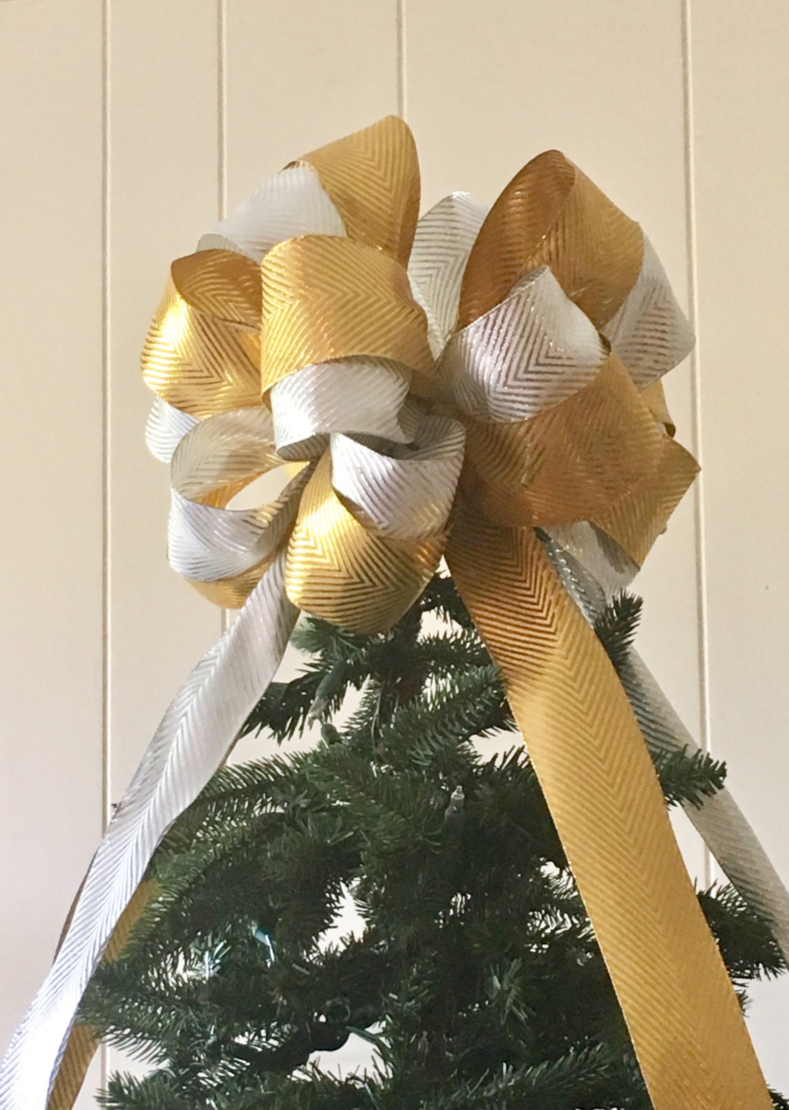 Metallic Tree Topper/ Metallic Luxe Tree Topper Bow/ Gold Bow/ Etsy