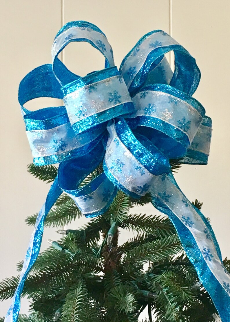 Aqua Floral Snowflake Embroidery Aqua Floral Snowflake Embroidery