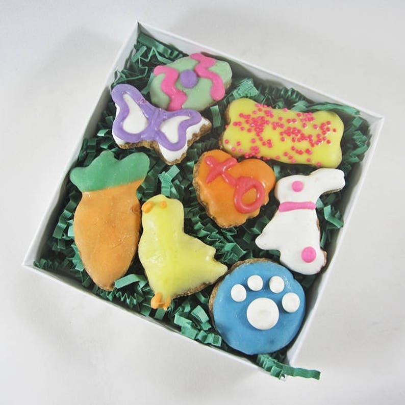 http://www.awin1.com/cread.php?awinaffid=304785&awinmid=6220&p=https%3A%2F%2Fwww.etsy.com%2Flisting%2F270826545%2Fmini-8-piece-easter-dog-treat-assortment%3Fga_order%3Dmost_relevant%26ga_search_type%3Dall%26ga_view_type%3Dgallery%26ga_search_query%3Ddog%2Beaster%2Btreats%26ref%3Dsr_gallery-1-2%26organic_search_click%3D1