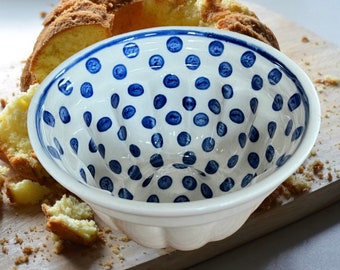 Boleslawiec Polish Pottery Blue Polka Dot Small 5" Bundt Cake Pan / Polish Pottery Jello Mold / Polish Pottery Bolslawiec 5" Cake Mould