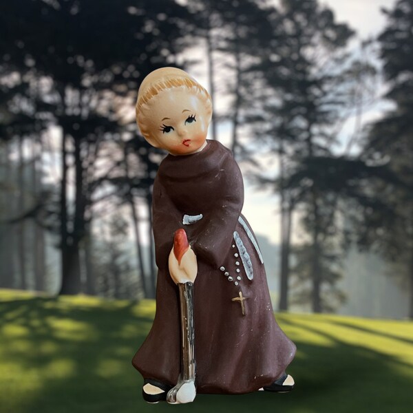 Calico Imports Golfing Monk Figurine / Vintage Golfing Friar Monk Figurine / Ceramic Golf Figurine / Religious Golfing Friar Robed Figurine