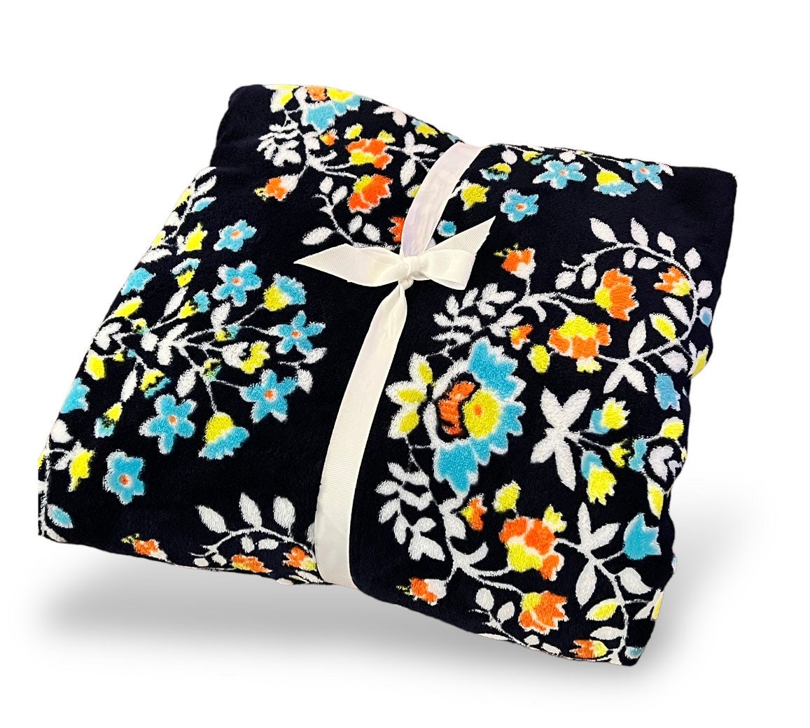 Vera bradley valentine blanket hotsell