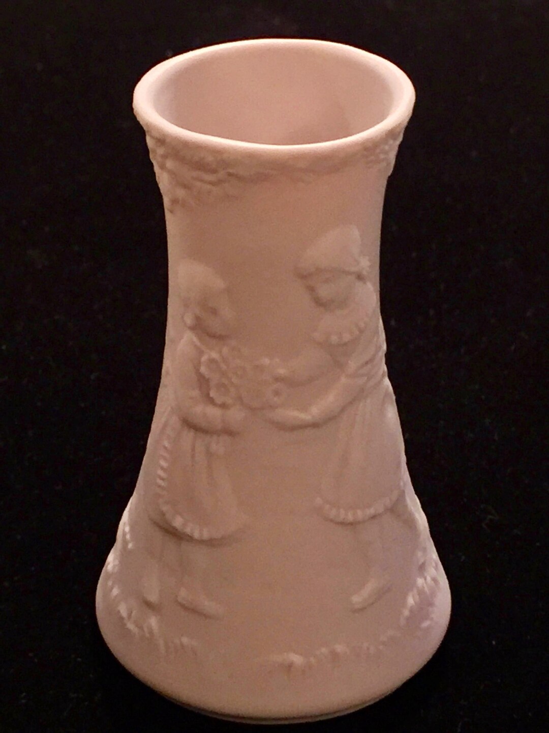 Retired Lladro Miniature Pink Vase / Lladro 01017502 / Lladro Limited