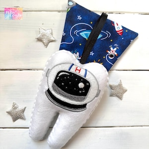 Coussin personnalisé fée des dents astronaute astronaute avec casque à monogramme ~ cape en option ~ garçons filles