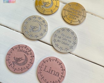 Personalized in GERMAN.  Wooden Zahnfee Token Money Gift Coin, metallics
