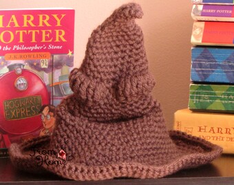 Crochet House Choosing Hat: Wizard Costume, Nursery Decor