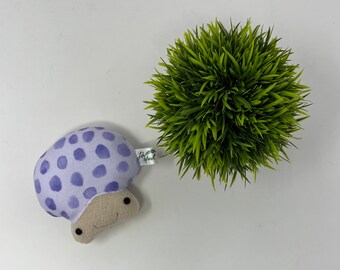 Handgestikte paddenstoelknuffel, fleece, 4 x 4 inch