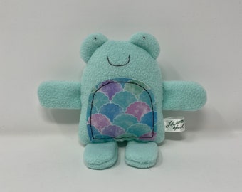 王冠をつけたカエルのぬいぐるみ - 20 cmのフルサイズのかわいいカエル