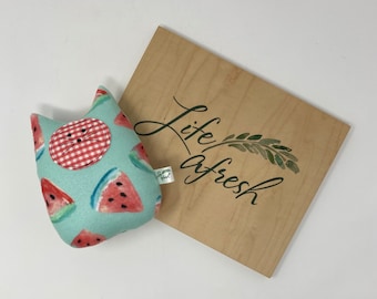 Peluche chat pastèque